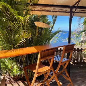 Sur La - Deux A , Schoelcher Martinique